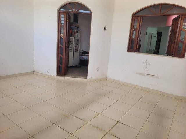 #3232 - Casa para Venda em Feira de Santana - BA - 3