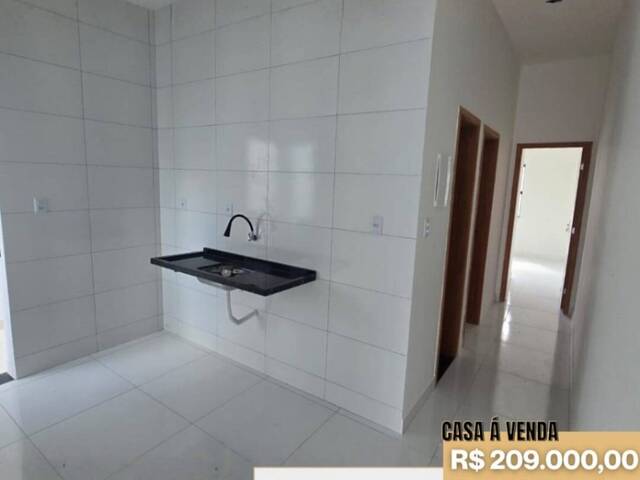 Casa para Venda em Feira de Santana - 5