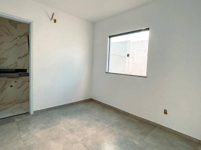 #3244 - Casa para Venda em Feira de Santana - BA - 3