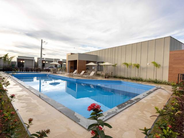 #3252 - Casa em condomínio para Venda em Feira de Santana - BA - 1