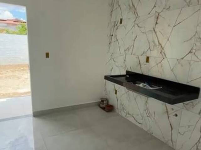 Casa para Venda em Feira de Santana - 5