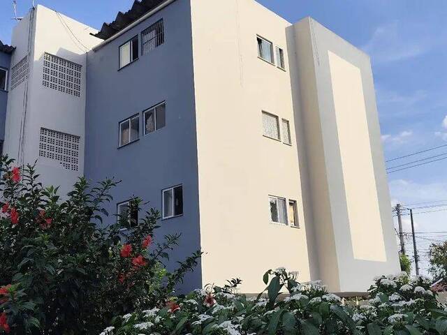 Apartamento para Venda em Feira de Santana - 5