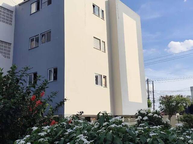 Apartamento para Venda em Feira de Santana - 4