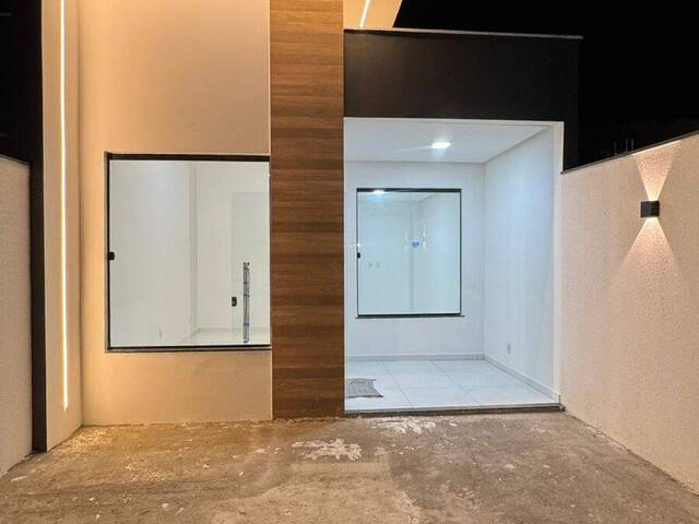 #3283 - Casa para Venda em Feira de Santana - BA - 1