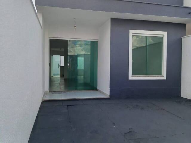 #3290 - Casa para Venda em Feira de Santana - BA - 1