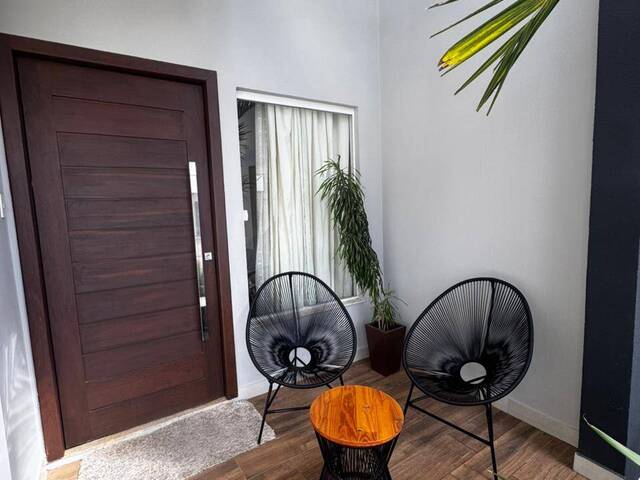 Casa em condomínio para Venda em Feira de Santana - 2