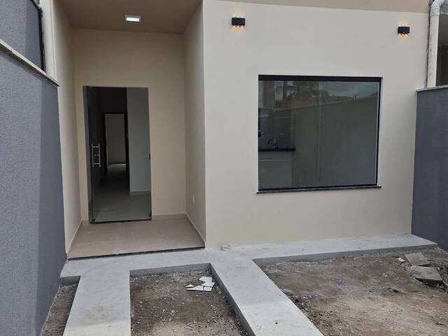 #3303 - Casa para Venda em Feira de Santana - BA - 2