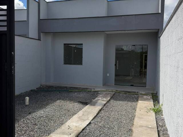 #3306 - Casa para Venda em Feira de Santana - BA - 2