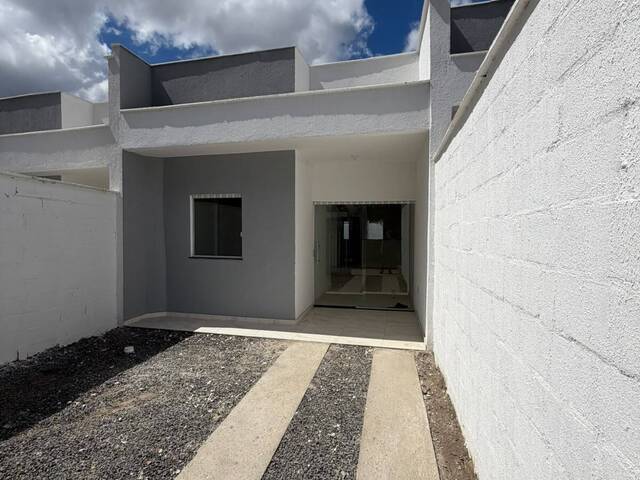 #3308 - Casa para Venda em Feira de Santana - BA - 1